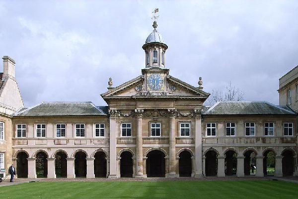 Emmanuel College Chapel