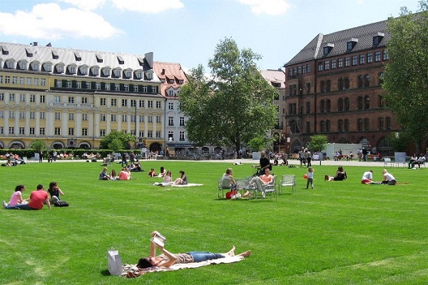 Ludwig Maximilians University Munich picture